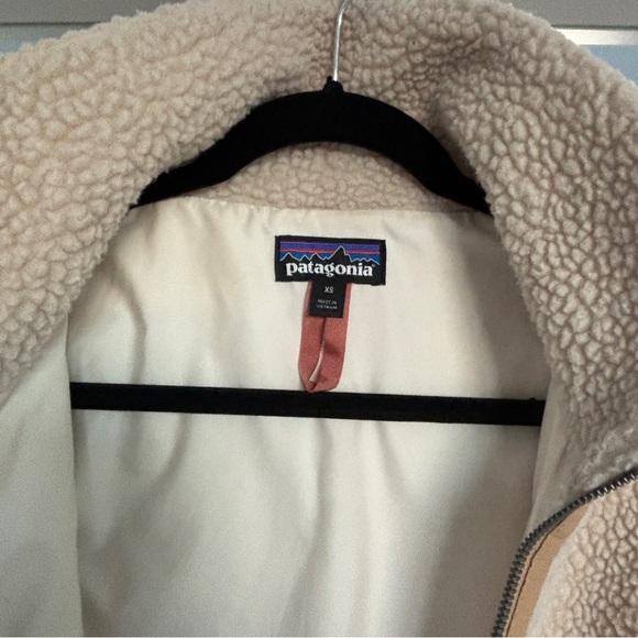 Patagonia Divided Sky Jacket - Picture 5 of 6